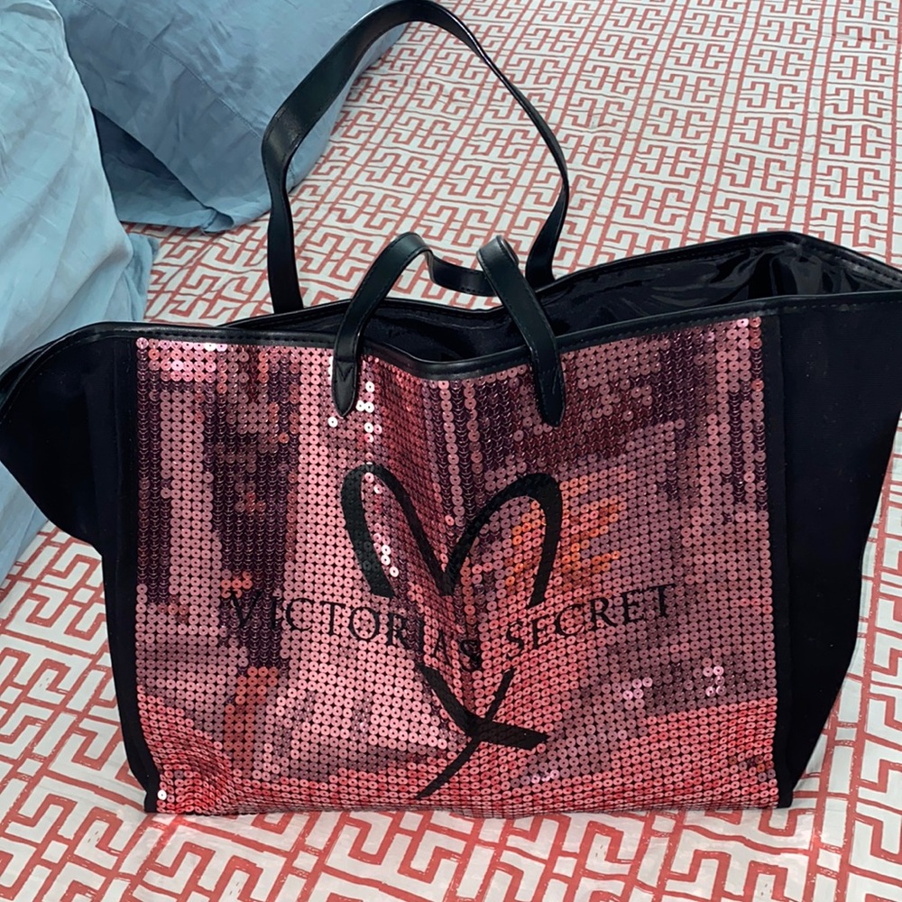 NWT Brand New Victoria’s Secret Tote